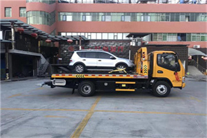 石峰汽车紧急补胎换胎救援