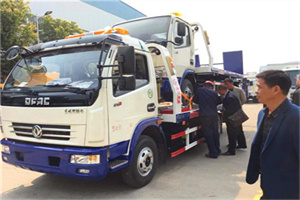 石峰汽车道路救援拖车价格
